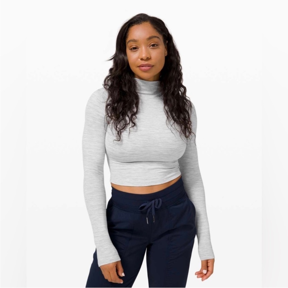 Lululemon All Aligned Mock Neck Crop Long Sleeve Size 4